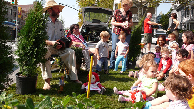 cortelyou_park_kids_2.jpg