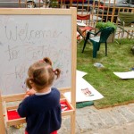 Cortelyou Rd. Park: easel fun!